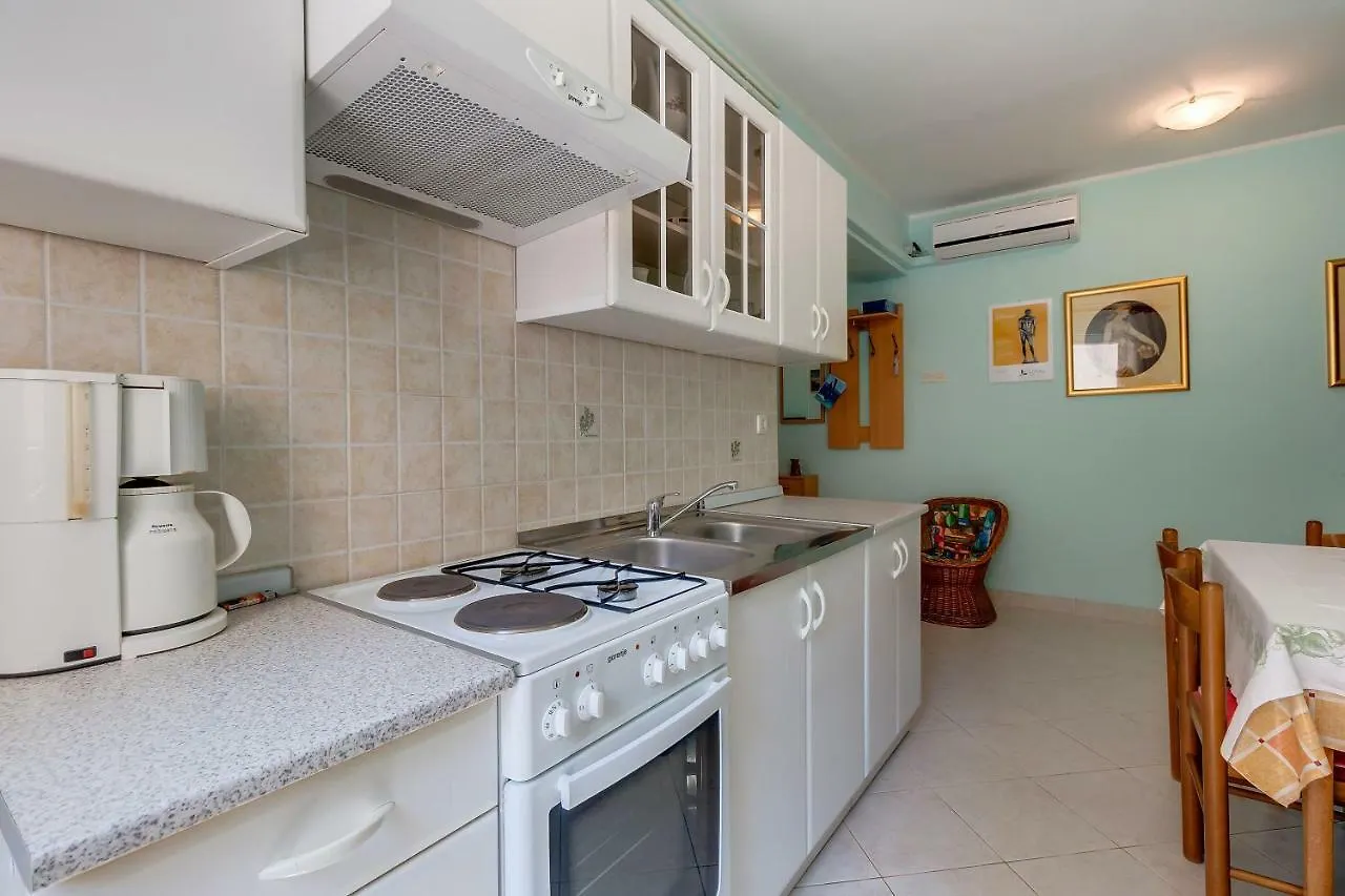 Bugenvilia Mali Lošinj